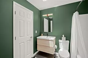 319 Bearded Oaks Cir, Sarasota, FL 34232 - Photo 28