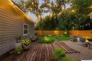 319 Bearded Oaks Cir, Sarasota, FL 34232 - Photo 46