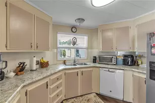 45 Caballo Way, Bradenton, FL 34209 - Photo 6