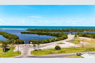 Lemon Bay Drive, Venice, FL 34293 - Photo 26