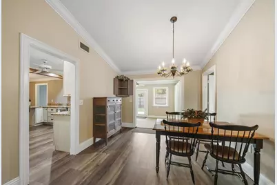 4378 Meadowland Circle, Sarasota, FL 34233 - Photo 16