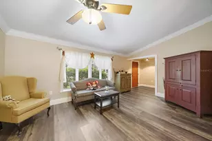 4378 Meadowland Cir, Sarasota, FL 34233 - Photo 4
