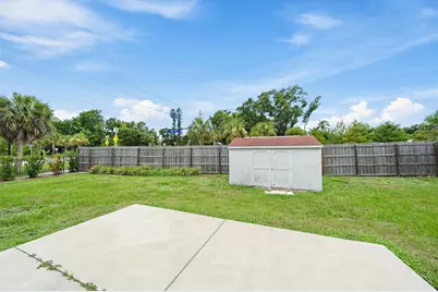 4378 Meadowland Circle, Sarasota, FL 34233 - Photo 40