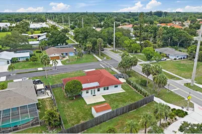 4378 Meadowland Circle, Sarasota, FL 34233 - Photo 40