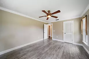 4378 Meadowland Cir, Sarasota, FL 34233 - Photo 28