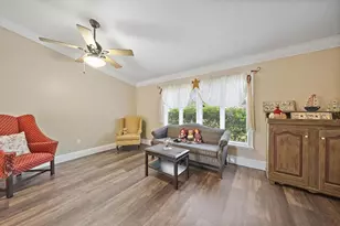 4378 Meadowland Cir, Sarasota, FL 34233 - Photo 18