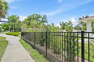 4378 Meadowland Cir, Sarasota, FL 34233 - Photo 38