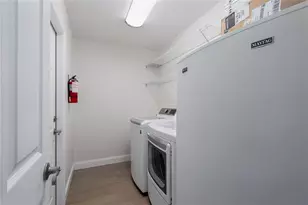 9206 31st St Ct E, Parrish, FL 34219 - Photo 16