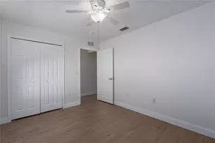 9206 31st St Ct E, Parrish, FL 34219 - Photo 16