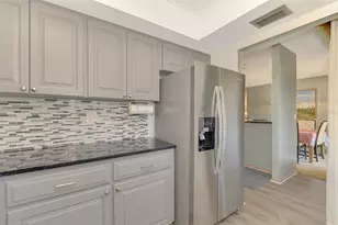 6698 Draw Ln, Sarasota, FL 34238 - Photo 18