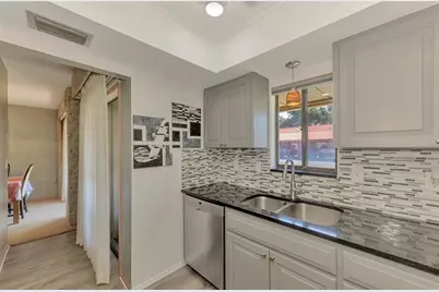 6698 Draw Lane #140, Sarasota, FL 34238 - Photo 14