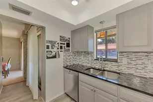 6698 Draw Ln, Sarasota, FL 34238 - Photo 14