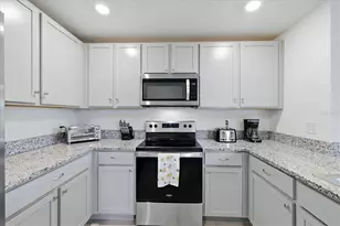 5051 Granite Dust Pl, Palmetto, FL 34221 - Photo 12