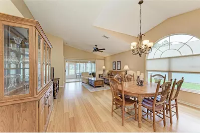 4936 Linsey Court, Sarasota, FL 34243 - Photo 4