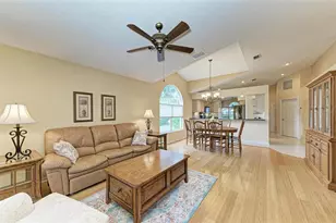 4936 Linsey Ct, Sarasota, FL 34243 - Photo 10
