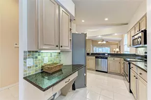 4936 Linsey Ct, Sarasota, FL 34243 - Photo 18
