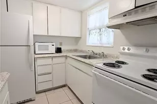 5872 Easy St, Bradenton, FL 34207 - Photo 4