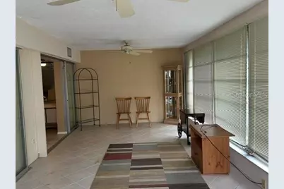 7102 W Country Club Drive N, Sarasota, FL 34243 - Photo 10