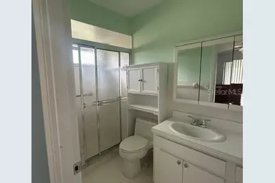 7102 W Country Club Drive N, Sarasota, FL 34243 - Photo 14