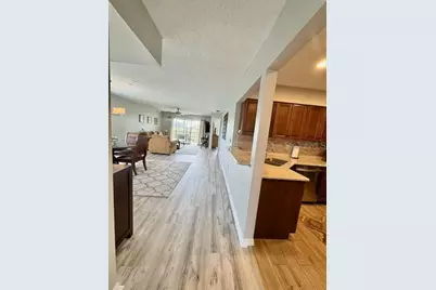 5753 Avista Drive, Sarasota, FL 34243 - Photo 6