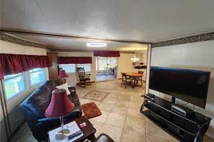 808 53rd Ave E, Bradenton, FL 34203 - Photo 6