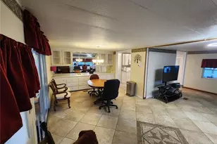 808 53rd Ave E, Bradenton, FL 34203 - Photo 4