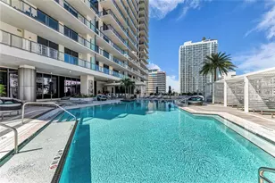 275 1st Ave S, Saint Petersburg, FL 33701 - Photo 6