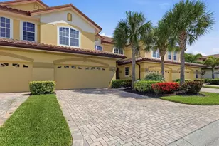 8434 Miramar Way, Lakewood Ranch, FL 34202 - Photo 2