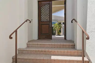 3526 Fair Oaks Lane, Longboat Key, FL 34228 - Photo 6