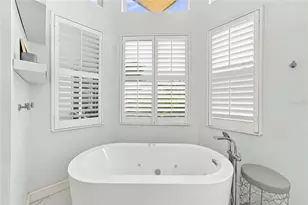 3526 Fair Oaks Ln, Longboat Key, FL 34228 - Photo 28