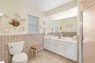 2062 Old Arbor Ct, Sarasota, FL 34232 - Photo 32