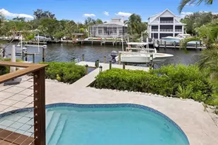 5121 Oxford Dr, Sarasota, FL 34242 - Photo 24