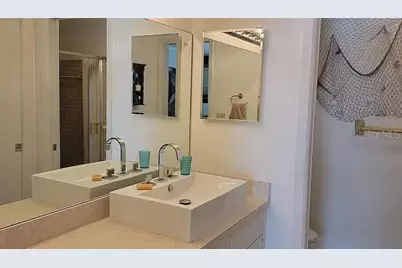 6307 Fordham Place, Bradenton, FL 34207 - Photo 10