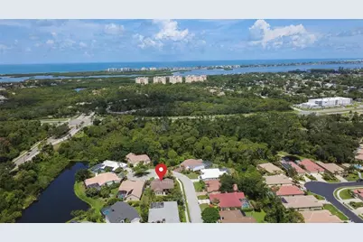 4092 Hearthstone Drive, Sarasota, FL 34238 - Photo 4