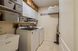 4092 Hearthstone Dr, Sarasota, FL 34238 - Photo 16