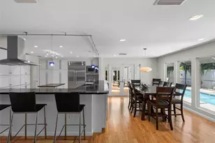 2631 Puritan Terrace, Sarasota, FL 34239 - Photo 12