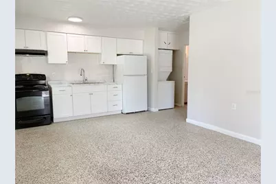 219 21st Street E #B, Bradenton, FL 34208 - Photo 4