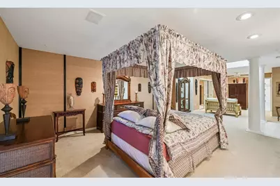 3646 Gleneagle Drive #10B, Sarasota, FL 34238 - Photo 22
