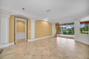 13329 Swallowtail Dr, Lakewood Ranch, FL 34202 - Photo 10