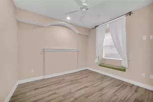 13329 Swallowtail Dr, Lakewood Ranch, FL 34202 - Photo 32