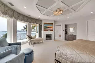 1372 Harbor Dr, Sarasota, FL 34239 - Photo 36