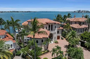 1372 Harbor Dr, Sarasota, FL 34239 - Photo 70