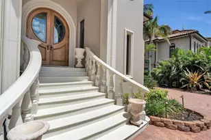 1372 Harbor Dr, Sarasota, FL 34239 - Photo 4