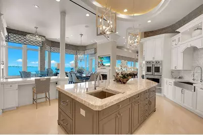 1372 Harbor Drive, Sarasota, FL 34239 - Photo 18