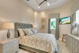 1372 Harbor Dr, Sarasota, FL 34239 - Photo 54