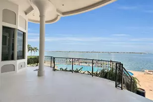 1372 Harbor Dr, Sarasota, FL 34239 - Photo 16