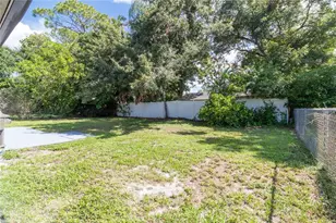 4152 Palau Dr, Sarasota, FL 34241 - Photo 38