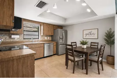 4152 Palau Drive, Sarasota, FL 34241 - Photo 10