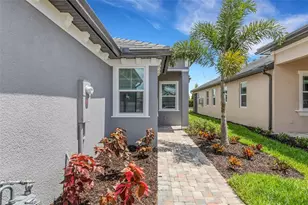 18181 Cherished Loop, Bradenton, FL 34211 - Photo 2