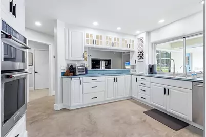3900 Torrey Pines Boulevard, Sarasota, FL 34238 - Photo 22